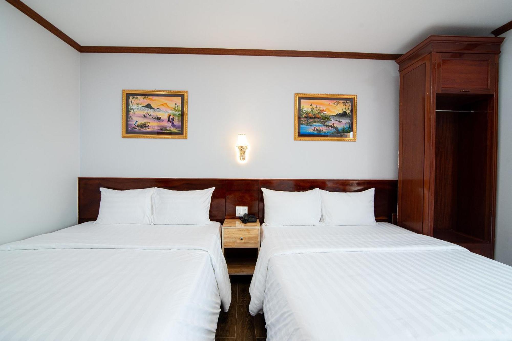 Minh Quang Hotel Dong Hoi Eksteriør bilde